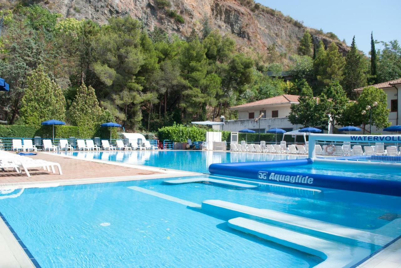 Villaggio Turistico La Mantinera - Appartamenti De Luxe Praia a Mare Kültér fotó