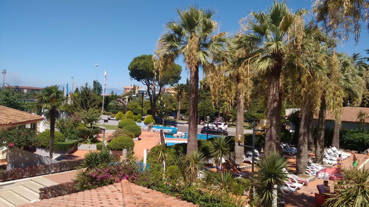 Villaggio Turistico La Mantinera - Appartamenti De Luxe Praia a Mare Kültér fotó